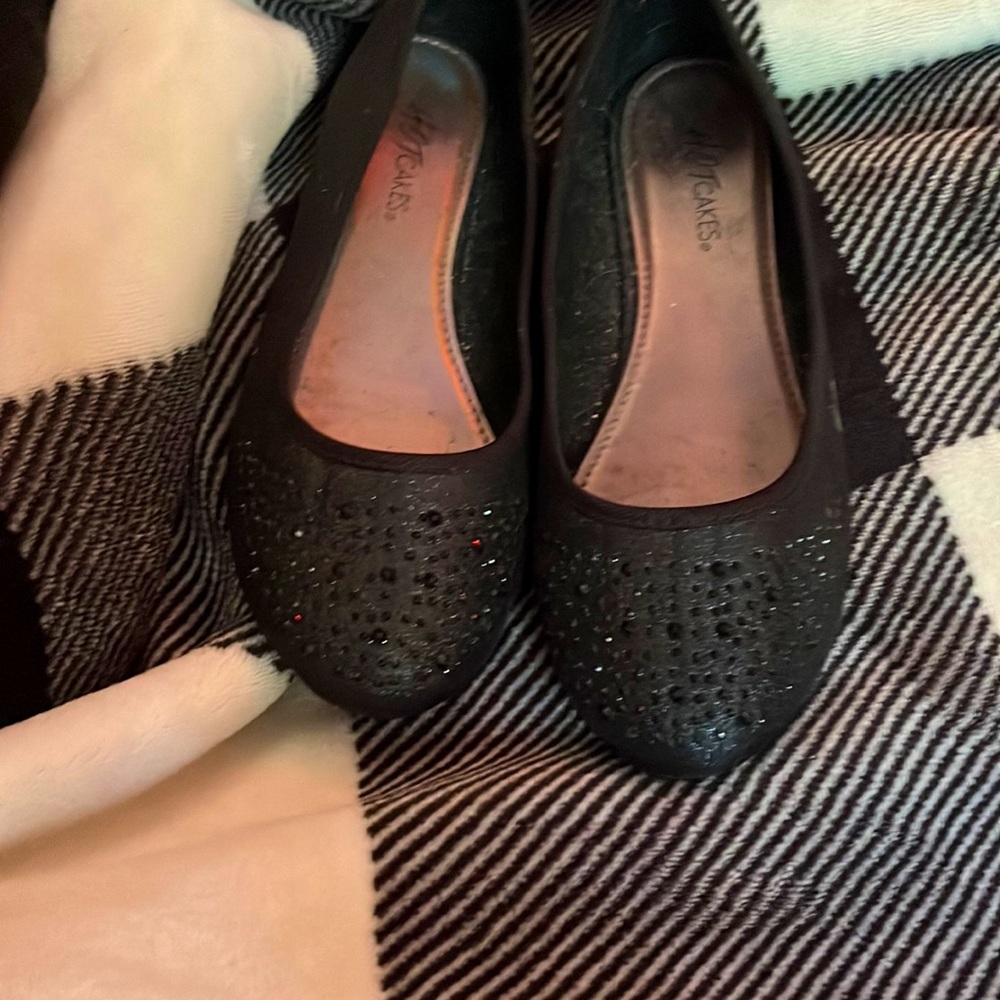 These are super cute dress shoes